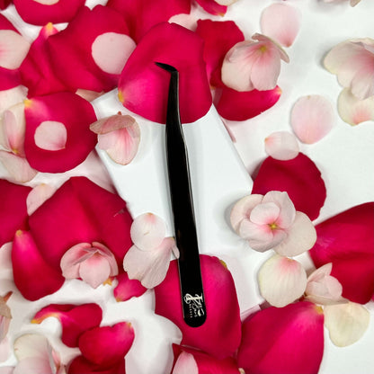 Black Plasma Volume Tweezer