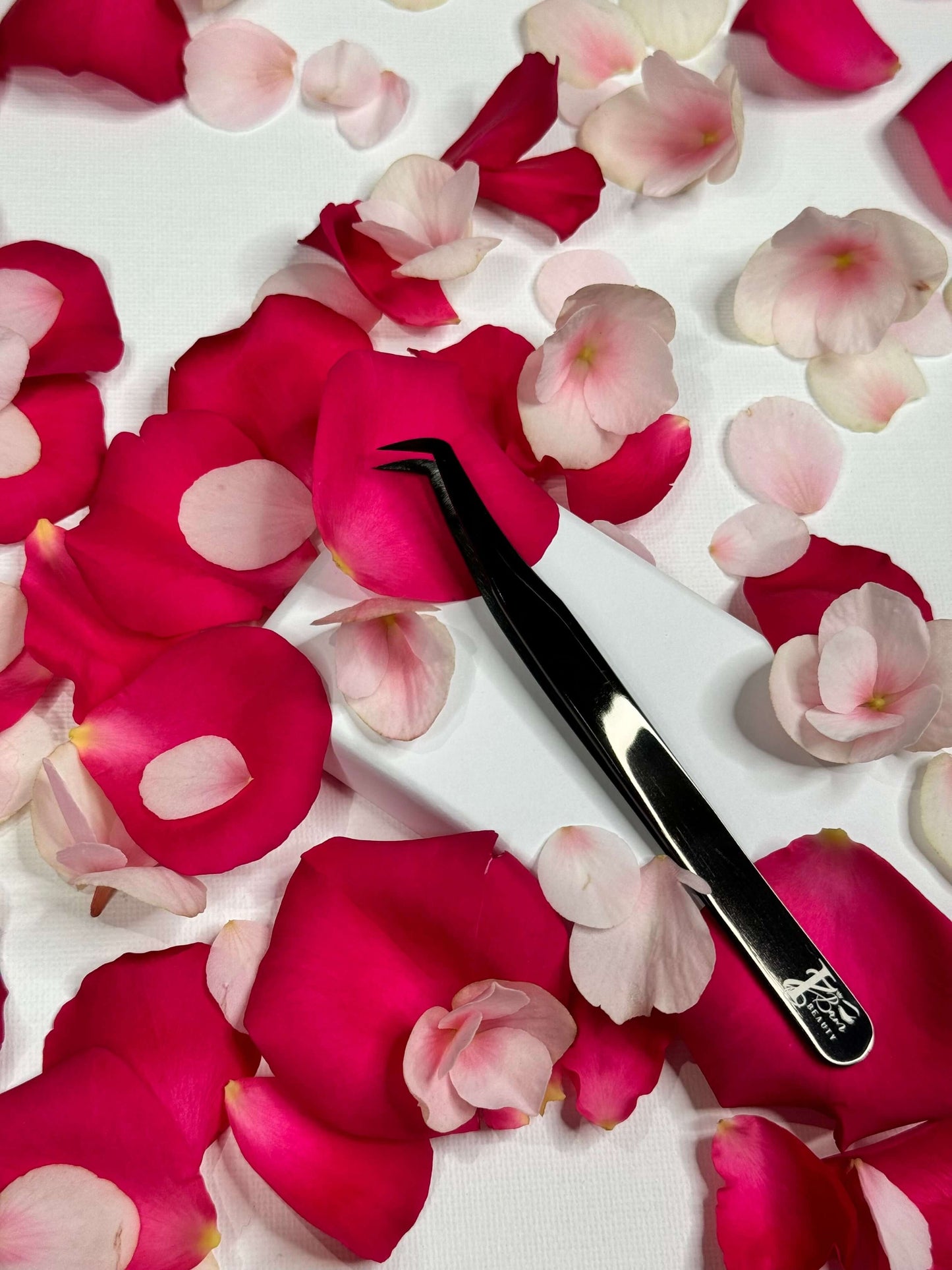 Black Plasma Volume Tweezer