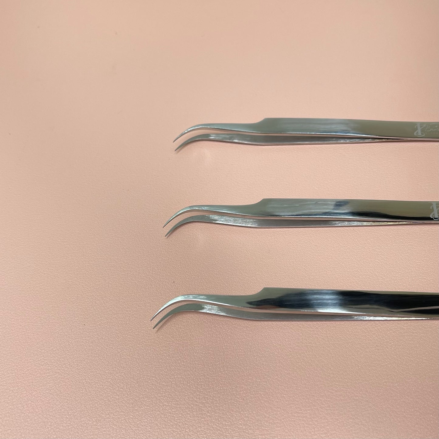 The Magic Curved Silver Tweezer